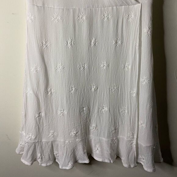 1. State White Pointelle Surplice Neckline Dress Size 4 - Picture 3 of 7